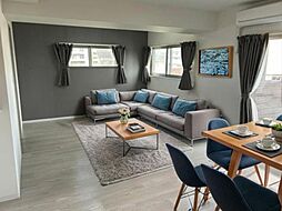 アルファスマート柳丸 3LDKのリビング/ダイニング