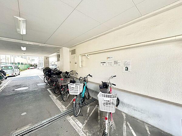 雨風からも大切な自転車を守れて安心です。管理が行き届いておりますので、安心してお過ごし頂けます。