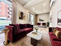 シェモワ新宿 2LDKのリビング/ダイニング