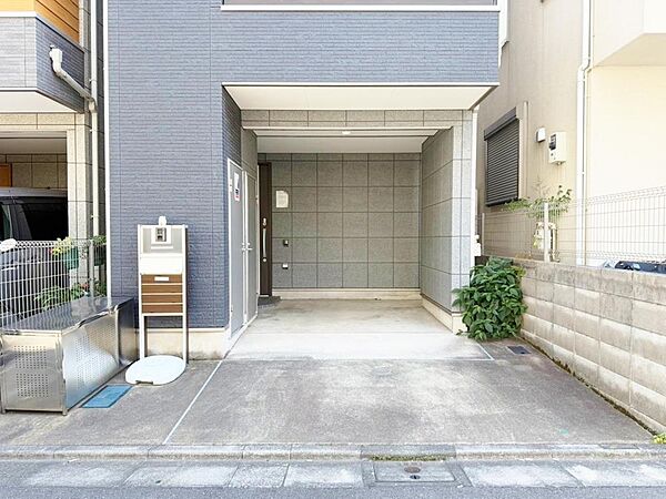 贅沢といえるほどの豊かな居住性と、プライドを満たすクオリティが見事に調和した住空間。