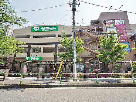 サミットストア王子桜田通り店まで約425m