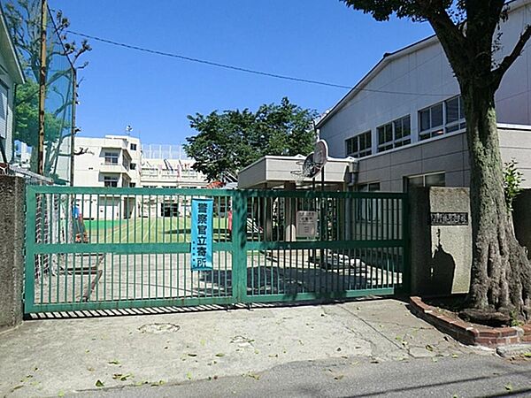 文京区立林町小学校まで約320m