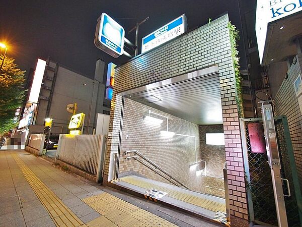 地下鉄成増駅まで約1057m