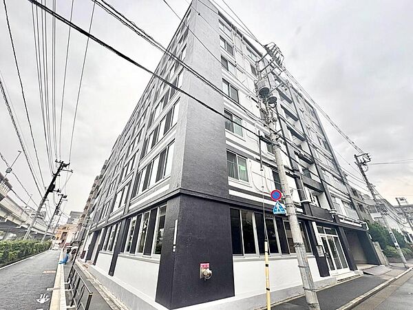 建物の居住性に拘った邸宅は、「落ち着き」と「安らぎ」と「快適」を実現してくれます。