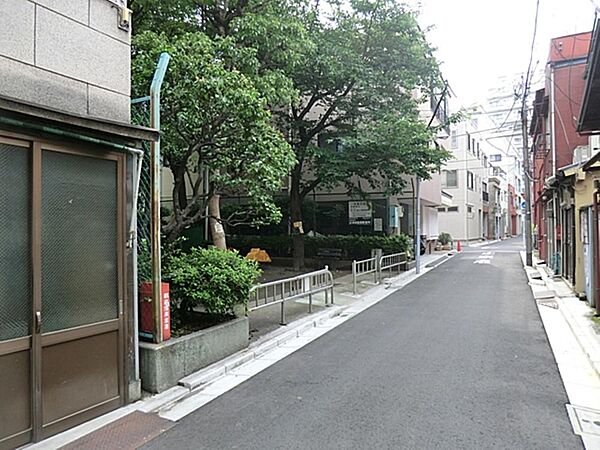 寿三丁目児童遊園まで約591m