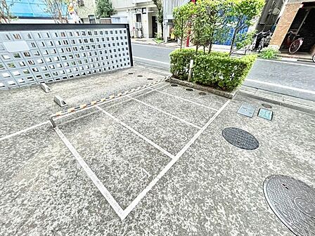 「笑顔・快適・充実」　特別を日常にする日々が、この邸から始まります。居住されるオーナー様の未来を考えて、ご家族にとって「いいもの」を揃えました。