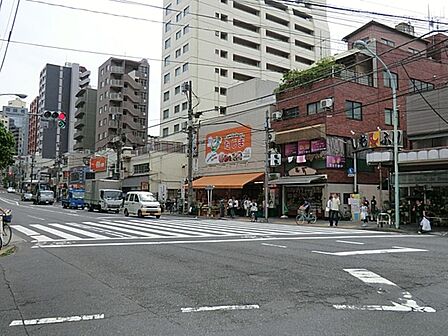 エネルギースーパーたじま駒込店まで約837m