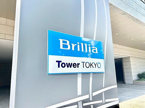 季節感を演出する多彩な樹木と豊かな彩りが重なり、四季折々の変化を楽しめる心地よい場所となることでしょう。時間の経過と共に味わいが出る素敵なリゾート時間を楽しんでください。
