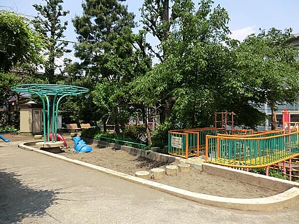 余丁東児童遊園まで約292m