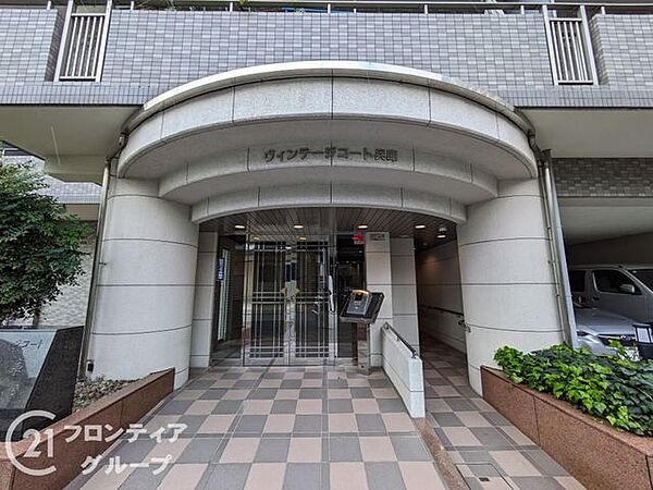 広々としたデザインで、開放感を感じさせます。