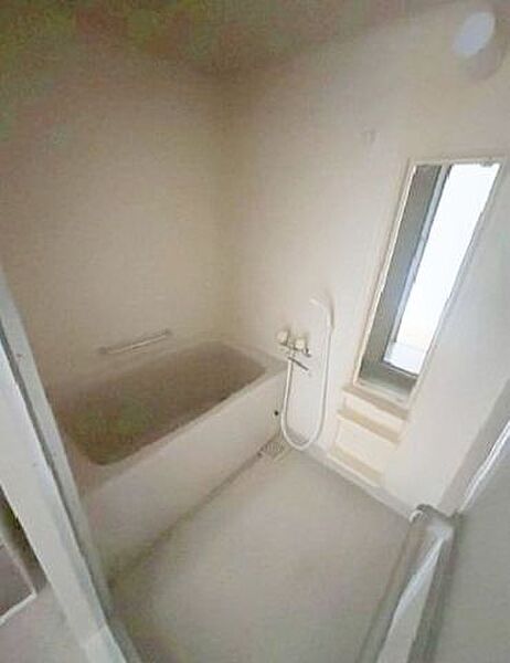 多様化する住まいのお悩みを当社へお気軽にご相談下さい
