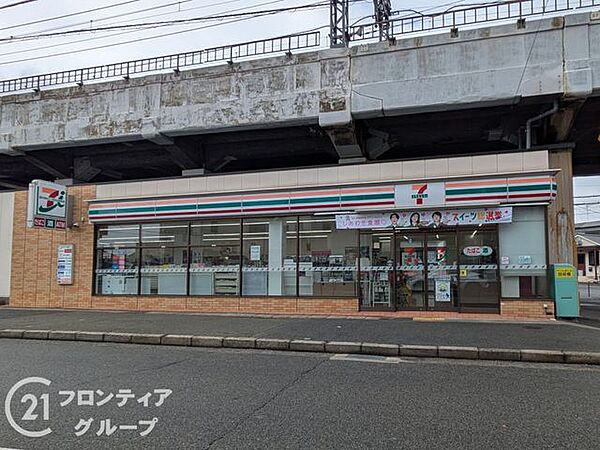 セブンイレブン阪神御影駅東店 徒歩10分。 750m