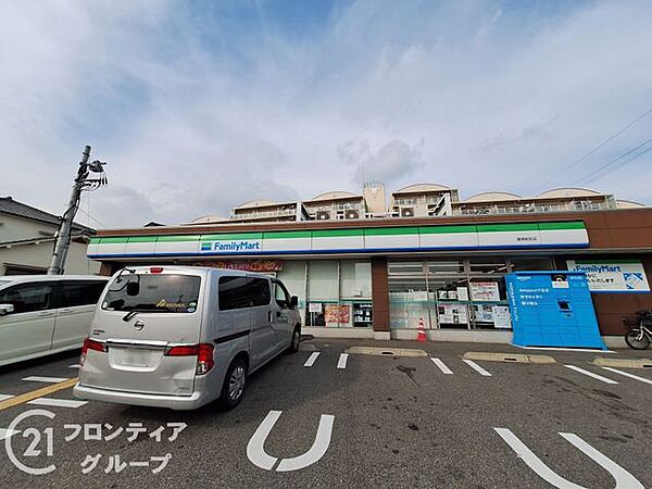 ファミリーマート灘神前町店 徒歩4分。 310m