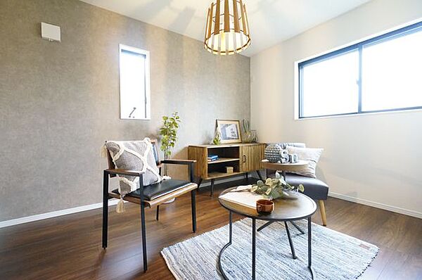 【施工例／洋室】スタイル：クラフトヴィンテージカジュアルでありながらどこか懐かしさを感じられる、ヴィンテージテイストのデザイン。木材などの自然をモチーフにしております。