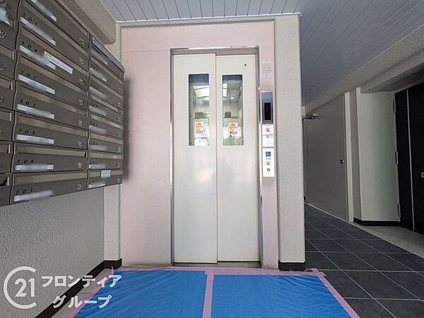 マンションのエレベーターは、快適でスムーズな移動を提供し、住む人の利便性を高める重要な設備です！