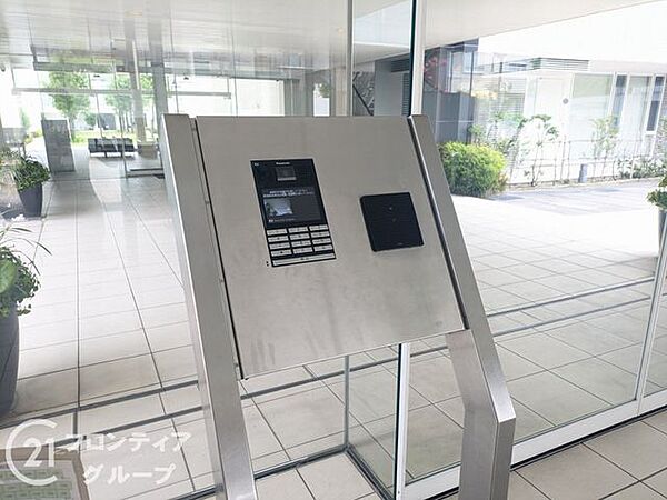オートロックは高いセキュリティで不審者を防ぎ、住民に安心感を提供します！