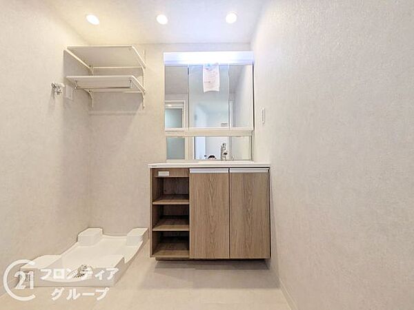 「いつかは」と思っていた住まい探しも、具体的に動き出すと意外とスムーズに進むものです。まずは気軽にご相談いただけます