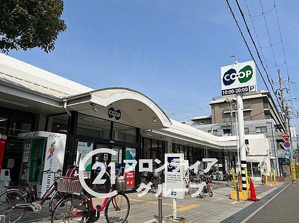 コープ打出浜 徒歩2分。 140m