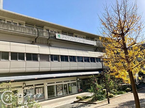 アイランドセンター駅(神戸新交通 六甲アイランド線) 徒歩8分。 590m