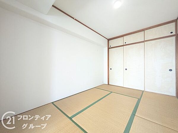 住まい選びは、価格や立地だけでなく、将来の暮らし方まで含めて考えることが大切です。今の段階で気になっていることを、まずスタッフに話してみてください