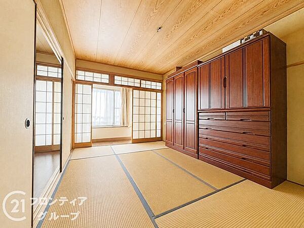 寝室を拡大表示