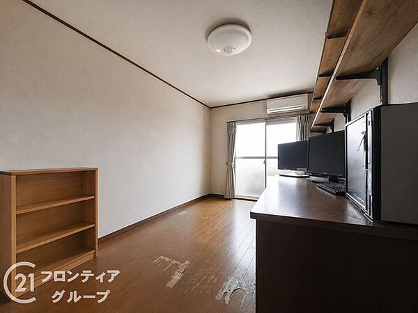 マイホームは一生に一度の大きな買い物だからこそ、納得いくまで情報を集めてほしいと思います。疑問はどんどんスタッフにぶつけてください