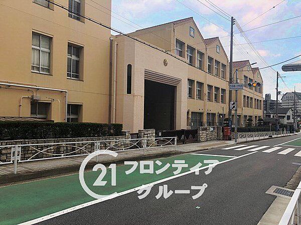 神戸市立西須磨小学校 徒歩24分。 1850m