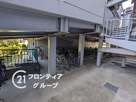 物件から受けた印象や、周辺の生活環境への疑問まで、気になることを何でも話してみてください。暮らしのイメージを一緒に整理していきましょう