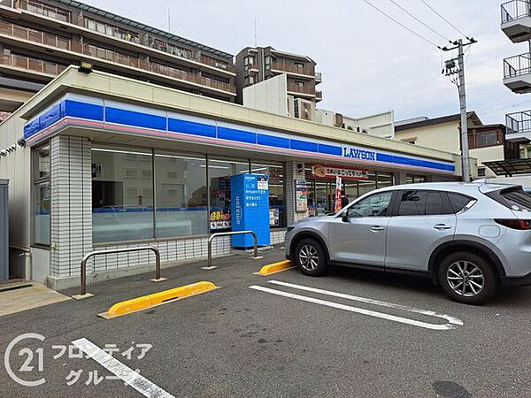 ローソン神戸徳井町一丁目店 徒歩7分。 500m