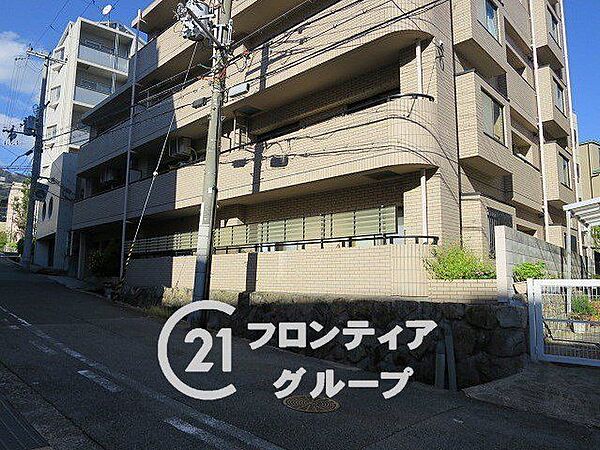 「いつかは」と思っていた住まい探しも、具体的に動き出すと意外とスムーズに進むものです。まずは気軽にご相談いただけます