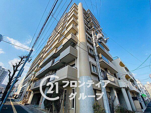 住まい選びは、価格や立地だけでなく、将来の暮らし方まで含めて考えることが大切です。今の段階で気になっていることを、まずスタッフに話してみてください
