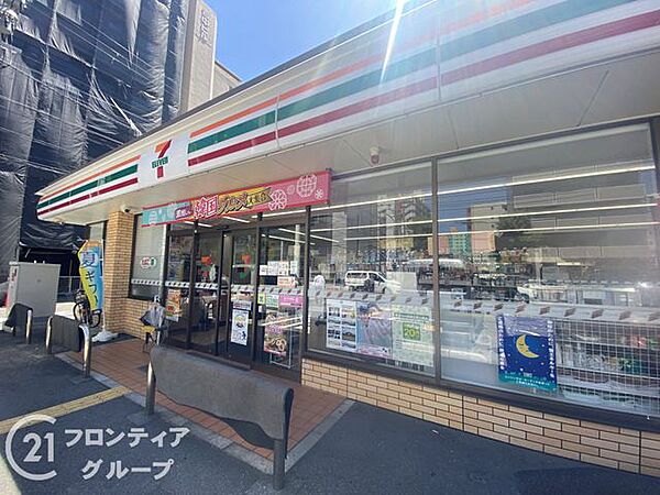 セブンイレブン神戸下沢通3丁目店 徒歩1分。 60m