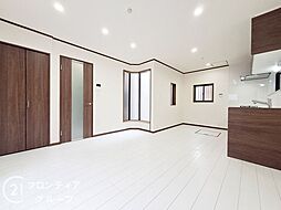 リビング/ダイニングの画像