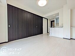 エステムコート神戸三宮プライム　中古マンション 2LDKのリビング/ダイニング