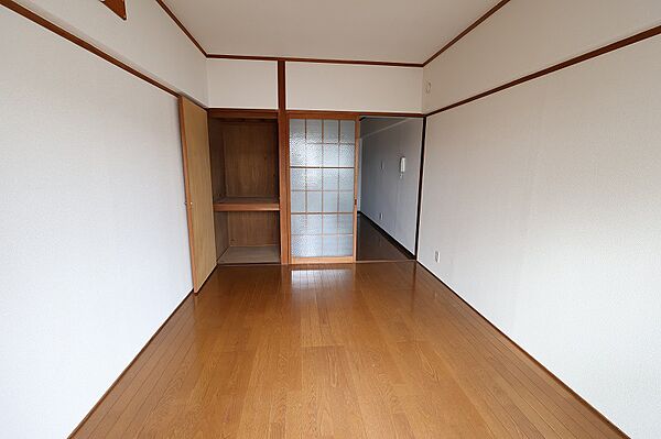 室内を拡大表示