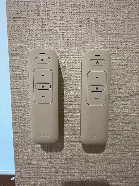 毎日の開け閉めも快適な電動シャッター