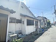 寝屋川市駅より徒歩26分 1階 築61年の賃貸物件