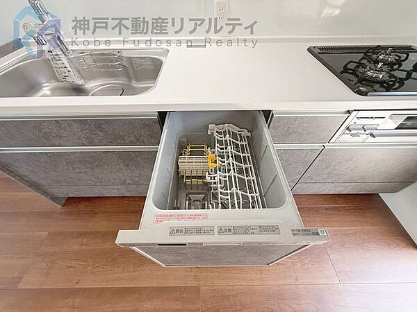 ◆食洗器付きキッチンでお料理の片付けの時短に〇