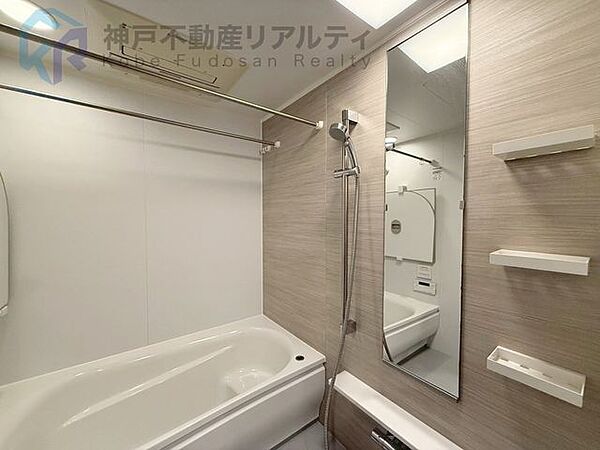 ◆浴室乾燥機やミストサウナ、追い炊き機能など浴室の設備も充実しています♪