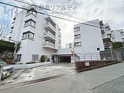 メゾン越木岩A棟