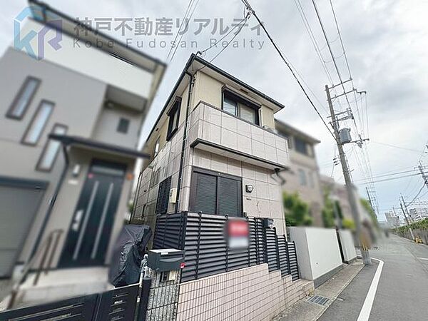 外観：328000609025