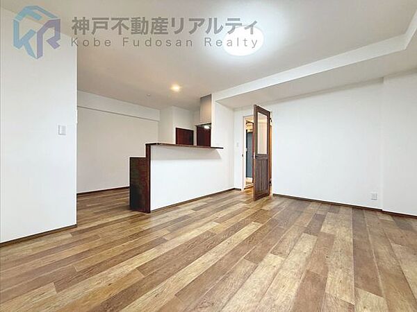 ◆床暖房あり。お部屋の空気が汚れず、冬でも陽だまりのような暖かさです♪