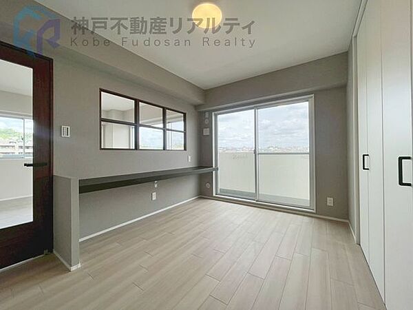 ◆内窓付で開放感あるつくりです♪