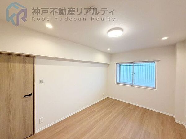◆阪急「夙川」駅まで徒歩15分　阪神「打出」駅まで徒歩18分　JR「芦屋」駅まで徒歩19分♪