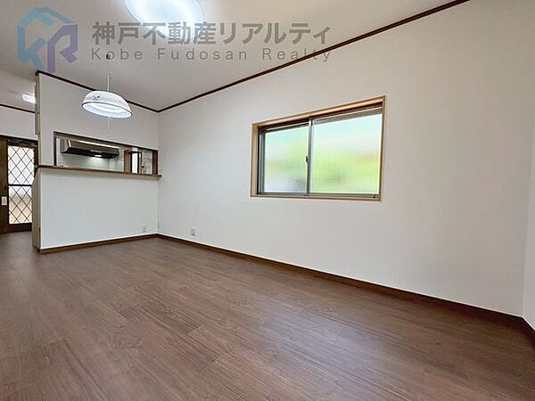 リビング/ダイニングを拡大表示