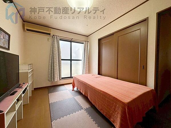 全居室南側に開口部有♪クローゼット付きの洋室で室内をスッキリとお使い頂けます♪