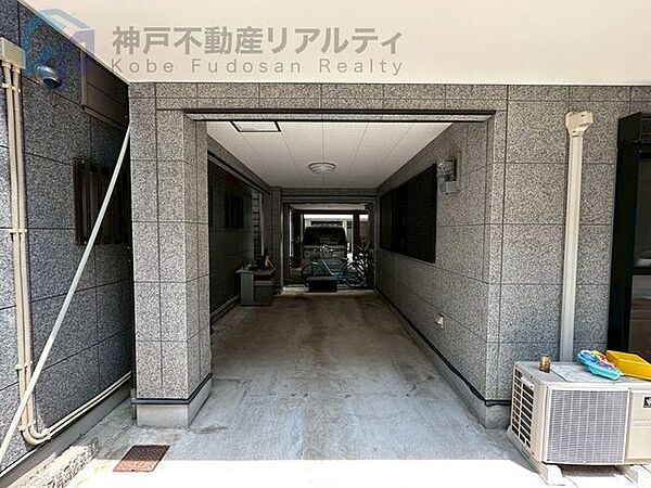 堀込車庫♪雨風や黄砂からも愛車を守ります♪