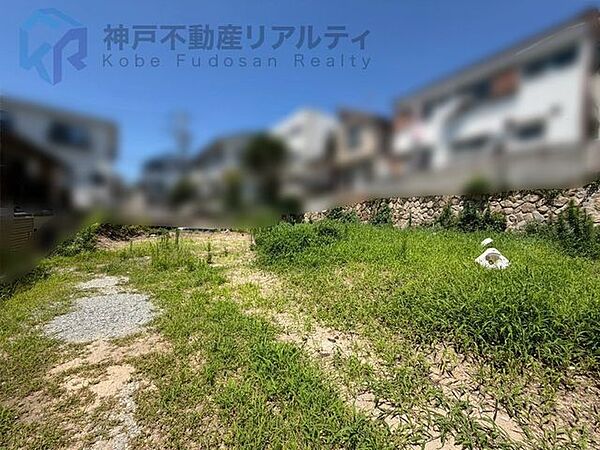 前面道路4.41ｍあります（42条2項道路）