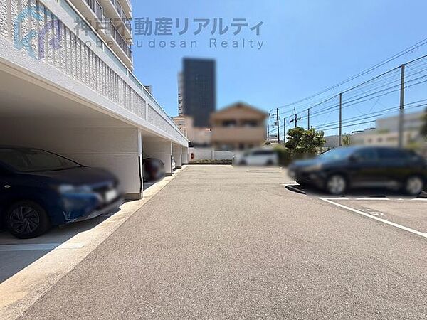 ◆駐車場有(月額10000円～14000円）空き状況は管理会社へ要確認
