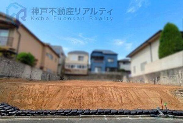 外観：328000666928